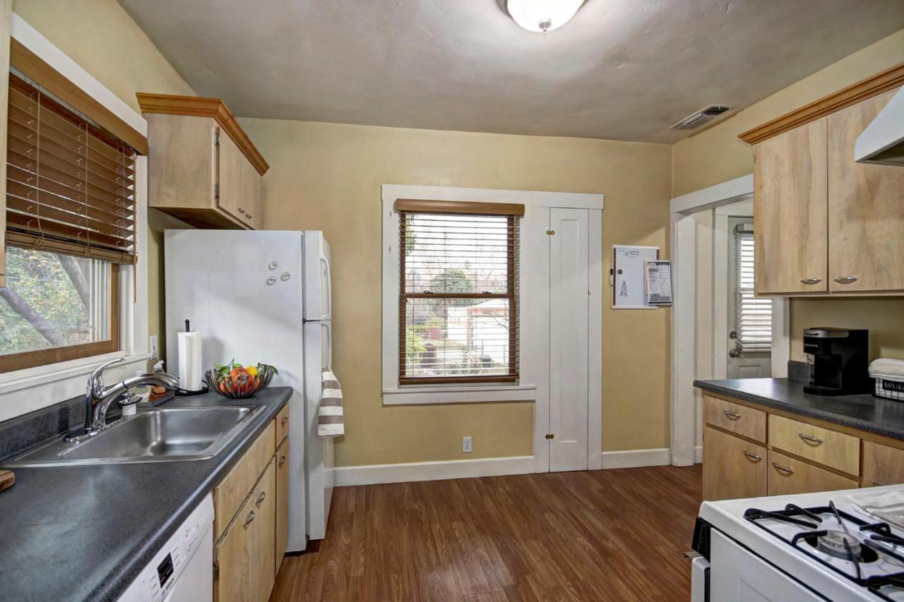 Charming 2Bed French Colonial Apartment In Desirable Midtown Сакраменто Екстериор снимка
